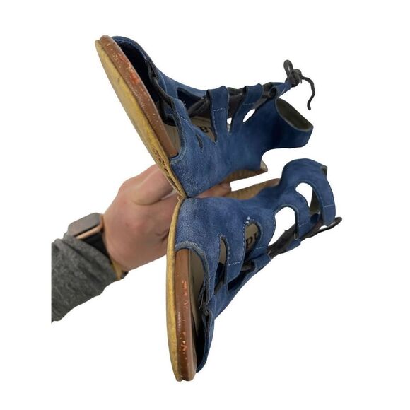 Le Saunda Blue Suede Lace Up Sandals Heels - Picture 5 of 9